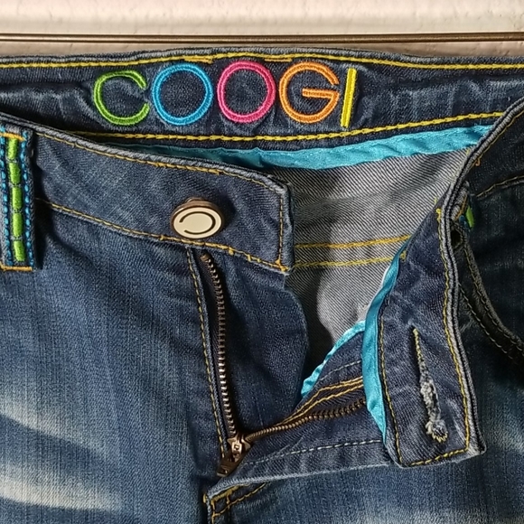 EUC🔥 COOGI denim capris - Picture 3 of 8